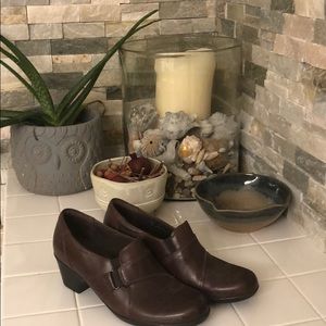 Clark’s size 9 shoe- Great condition